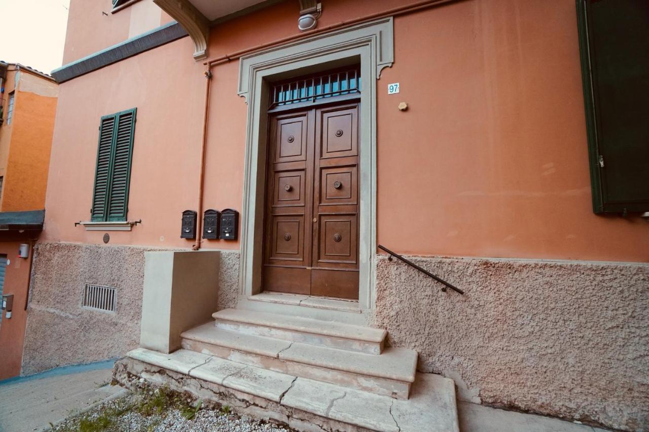 A Casa Di Enza Appartement Bologna Buitenkant foto